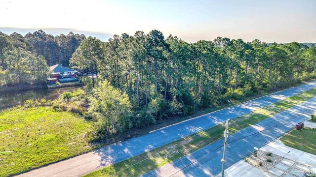 0 Bayshore Pkwy, Milton, FL 32583