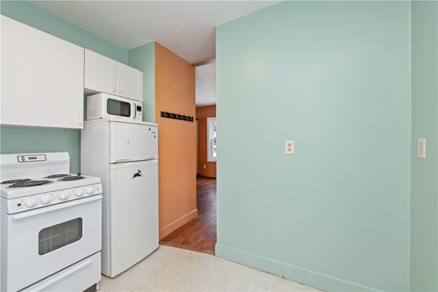 31 Glen Parkway, Rochester, NY 14609