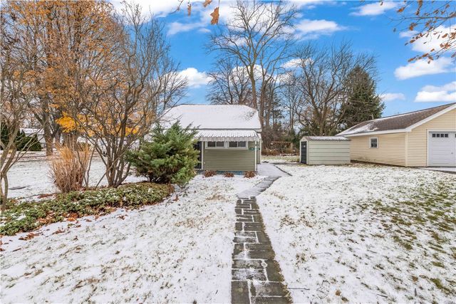 31 Glen Parkway, Rochester, NY 14609