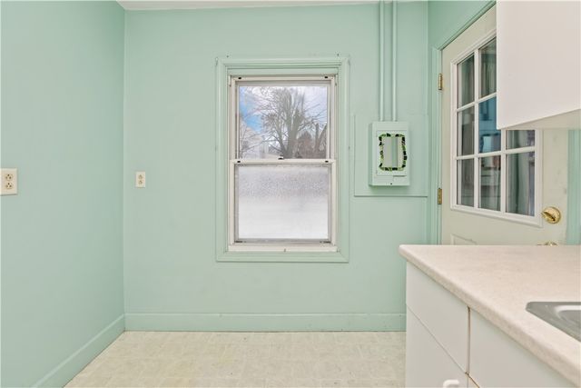 31 Glen Parkway, Rochester, NY 14609