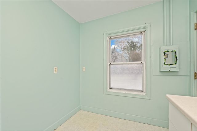 31 Glen Parkway, Rochester, NY 14609