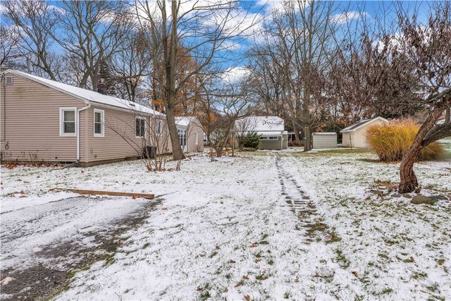 31 Glen Parkway, Rochester, NY 14609