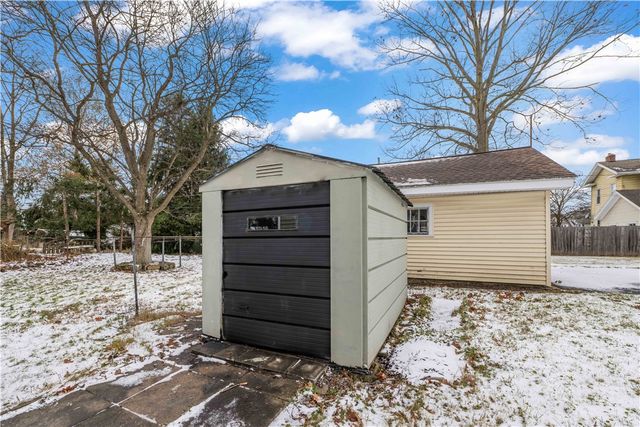 31 Glen Parkway, Rochester, NY 14609