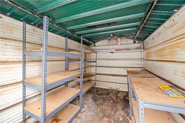 31 Glen Parkway, Rochester, NY 14609