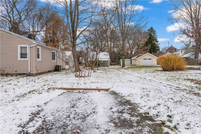 31 Glen Parkway, Rochester, NY 14609