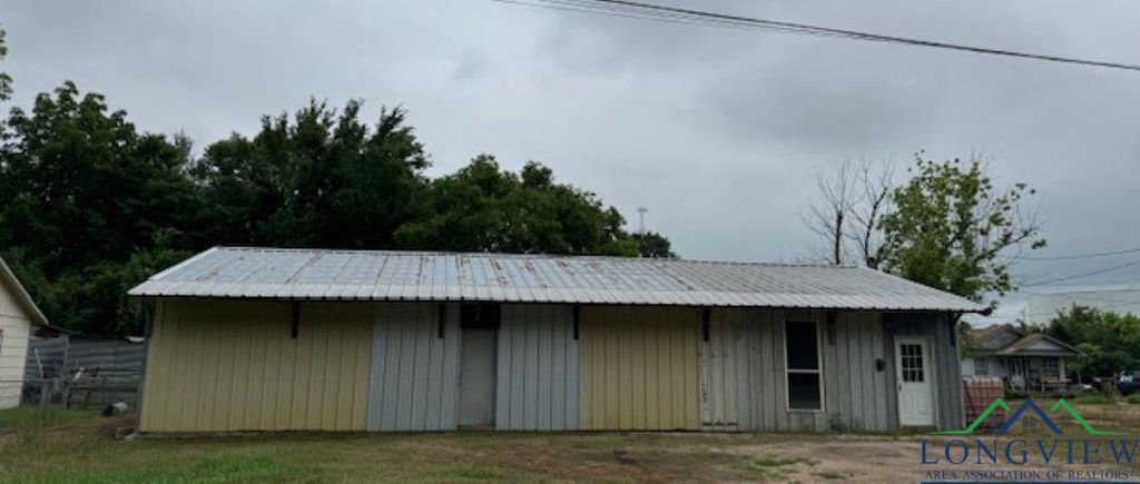418 E Ragley, Henderson, TX 75652