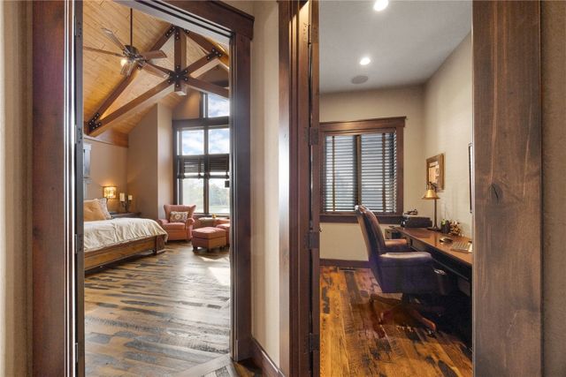 1720 Stillwater Pass, Cedar Rapids, IA 52403