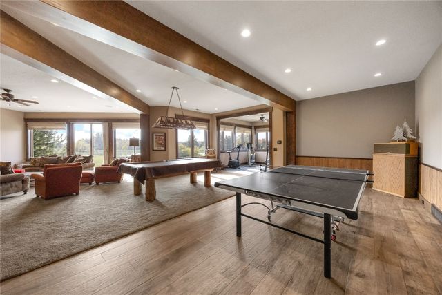 1720 Stillwater Pass, Cedar Rapids, IA 52403