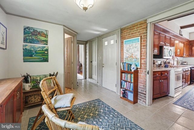 124 3RD ST, Boiling Springs, PA 17007