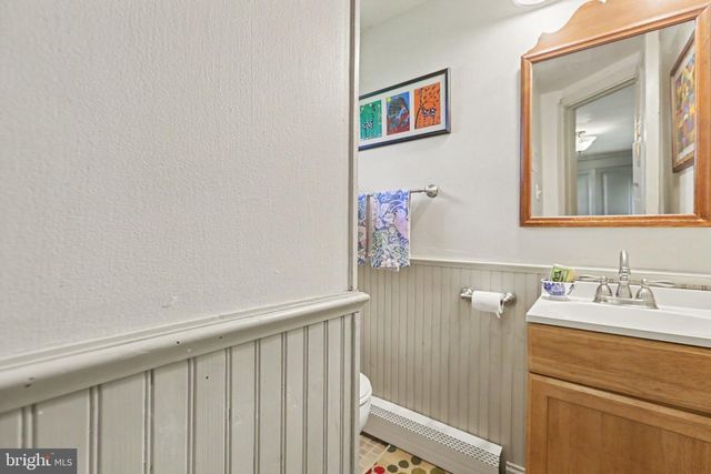 124 3RD ST, Boiling Springs, PA 17007