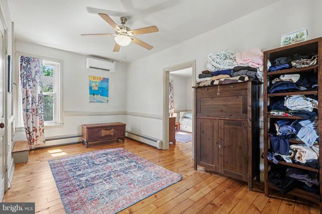 124 3RD ST, Boiling Springs, PA 17007