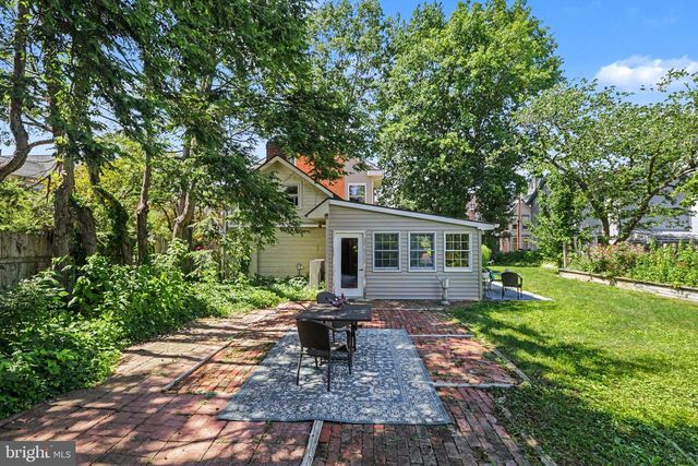 124 3RD ST, Boiling Springs, PA 17007