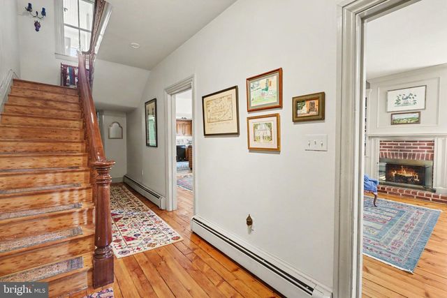 124 3RD ST, Boiling Springs, PA 17007