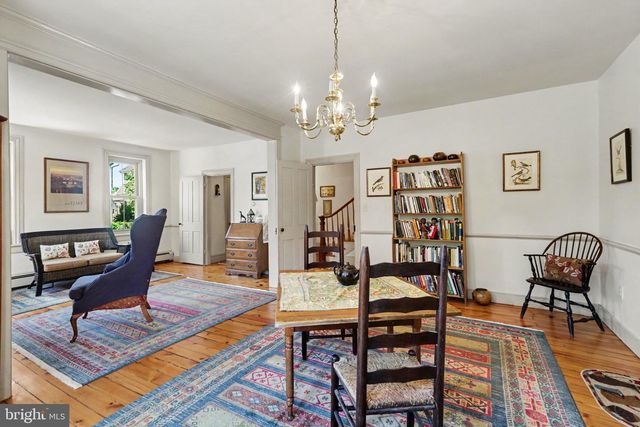 124 3RD ST, Boiling Springs, PA 17007