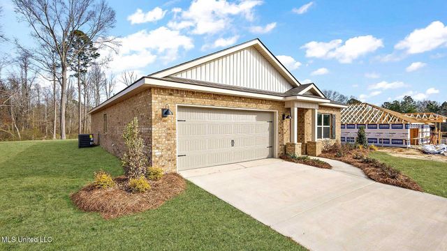 808 Fairway Avenue, Byram, MS 39272