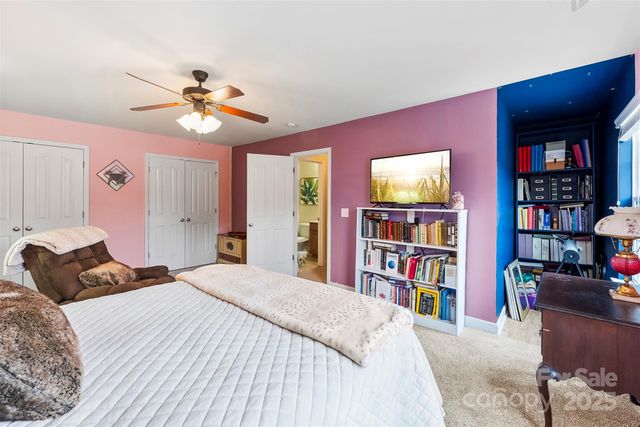 1086 Arrowhead Drive SE, Concord, NC 28025