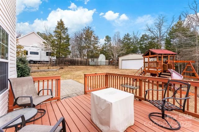 1086 Arrowhead Drive SE, Concord, NC 28025