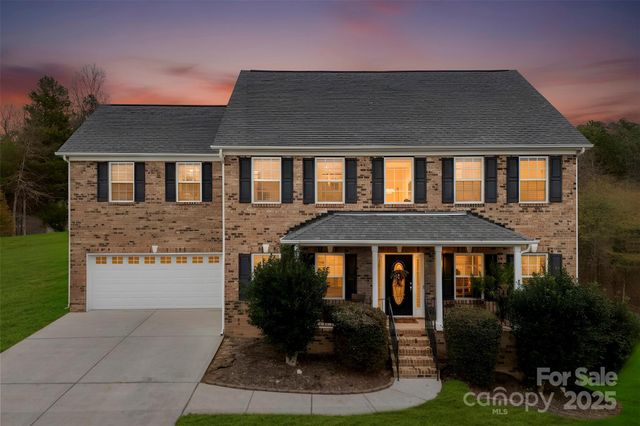 1086 Arrowhead Drive SE, Concord, NC 28025