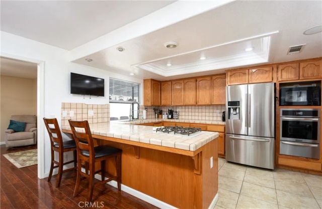 665 Deardorff Dr, Hemet, CA 92544
