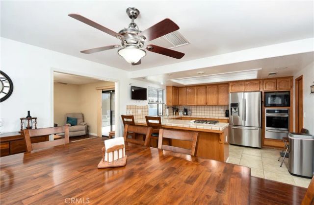 665 Deardorff Dr, Hemet, CA 92544