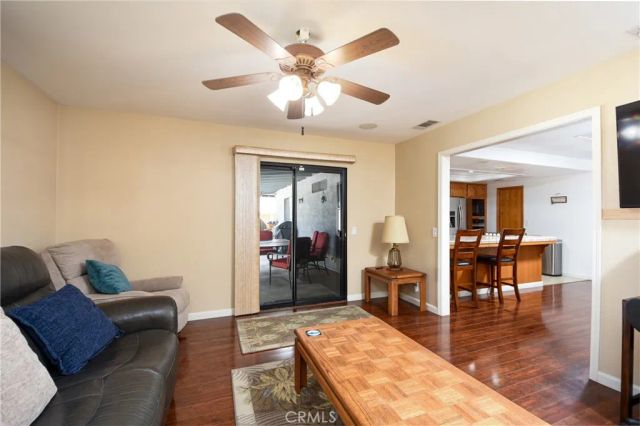 665 Deardorff Dr, Hemet, CA 92544