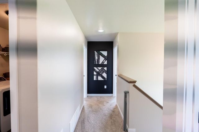 4744 Hampton Loop S, Moorhead, MN 56560