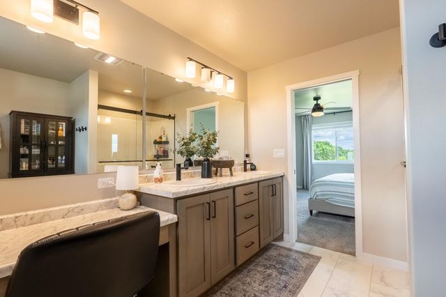4744 Hampton Loop S, Moorhead, MN 56560
