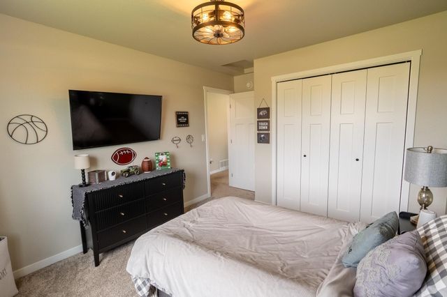 4744 Hampton Loop S, Moorhead, MN 56560
