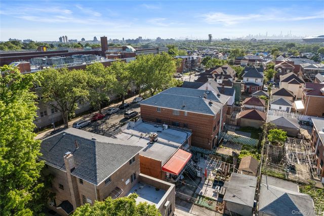 13631 58th Avenue, Flushing, NY 11355
