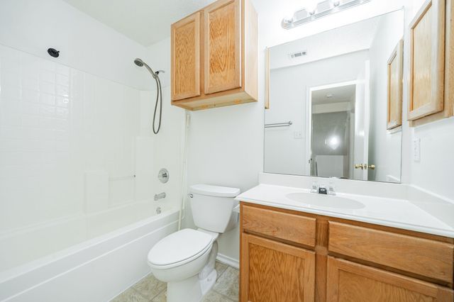 2014 Cardinal Lane, Lewisville, TX 75077