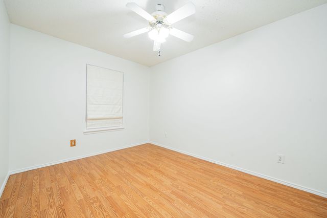 2014 Cardinal Lane, Lewisville, TX 75077