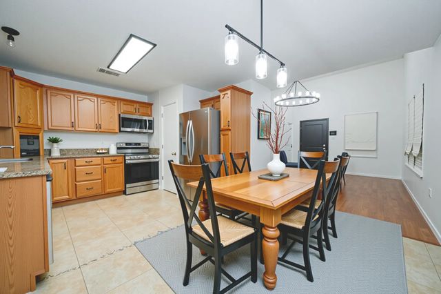 2014 Cardinal Lane, Lewisville, TX 75077