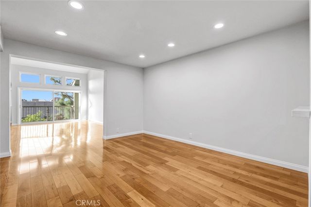 18324 Clark Street 315, Tarzana, CA 91356