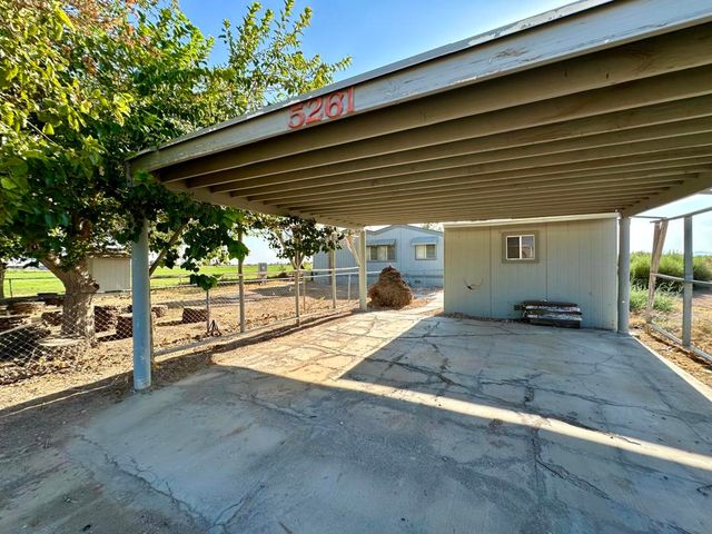 5261 N Intake Boulevard, Blythe, CA 92225