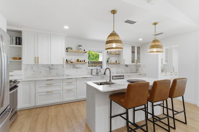 2202 Custer Parkway, Richardson, TX 75080