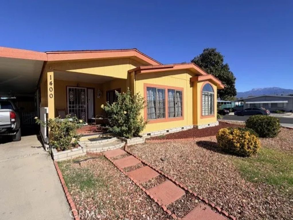 1400 Camino Real Circle, Hemet, CA 92543