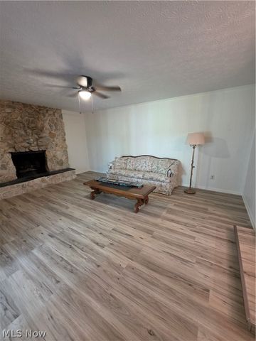 6413 Gale Drive, Independence, OH 44131