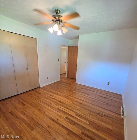 6413 Gale Drive, Independence, OH 44131