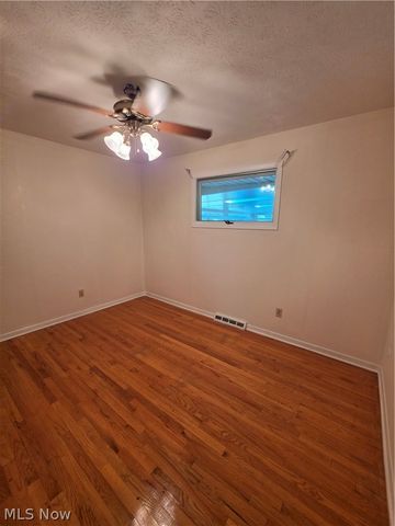 6413 Gale Drive, Independence, OH 44131