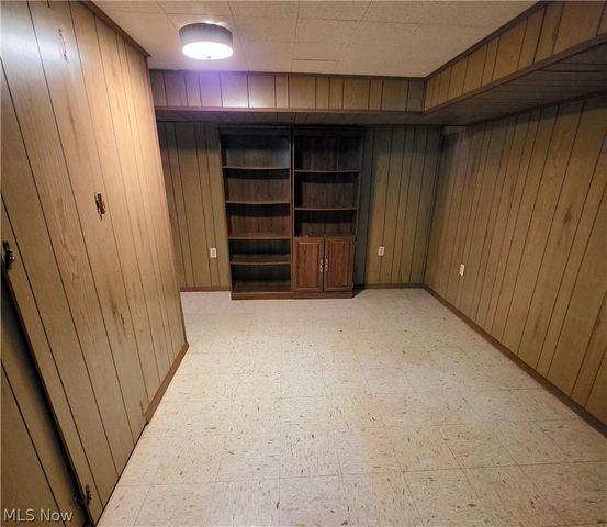 6413 Gale Drive, Independence, OH 44131