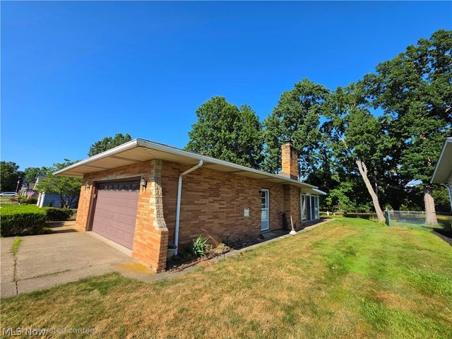 6413 Gale Drive, Independence, OH 44131