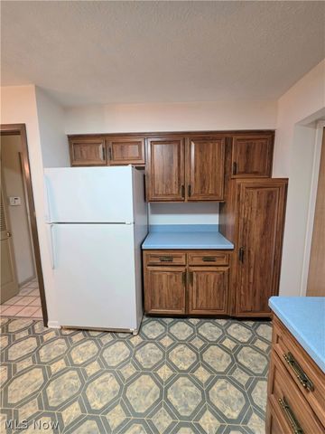 6413 Gale Drive, Independence, OH 44131