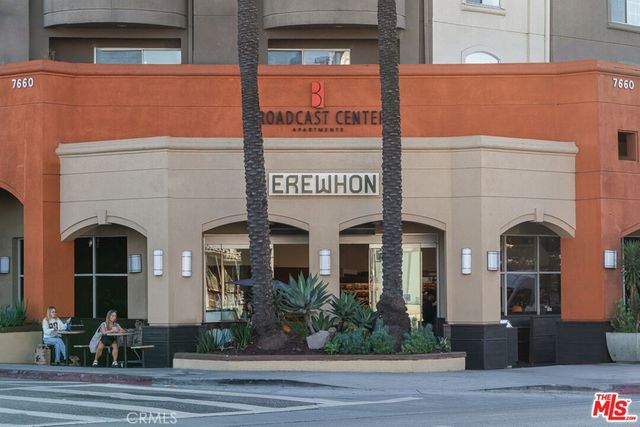 180 S Gardner, Los Angeles, CA 90036