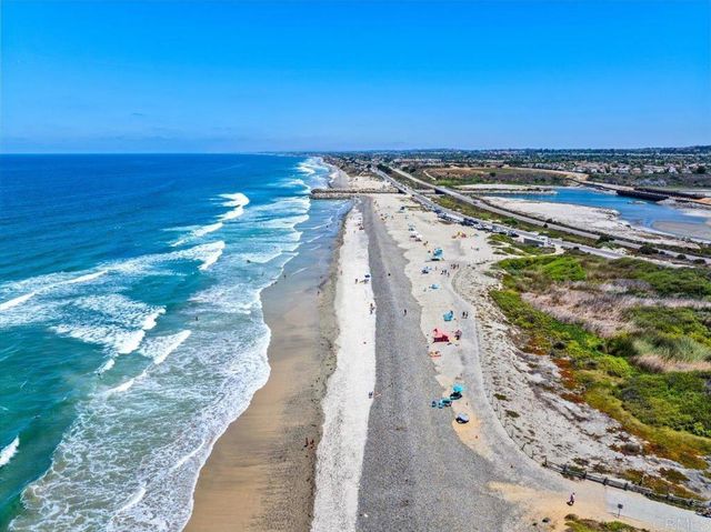 7394 Altiva Place, Carlsbad, CA 92009
