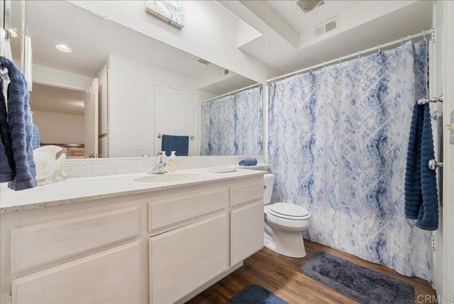 7394 Altiva Place, Carlsbad, CA 92009