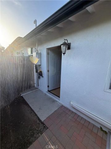 7017 Mary Ellen, North Hollywood, CA 91605