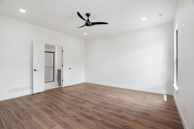 4811 CARLISLE CT, Columbia, MO 65201