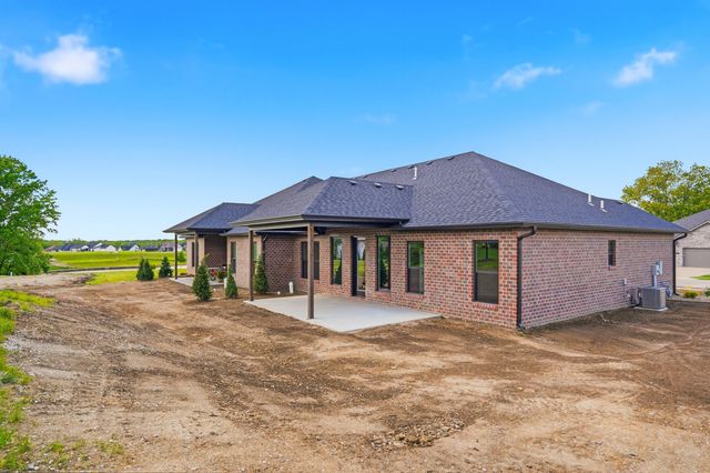 4811 CARLISLE CT, Columbia, MO 65201