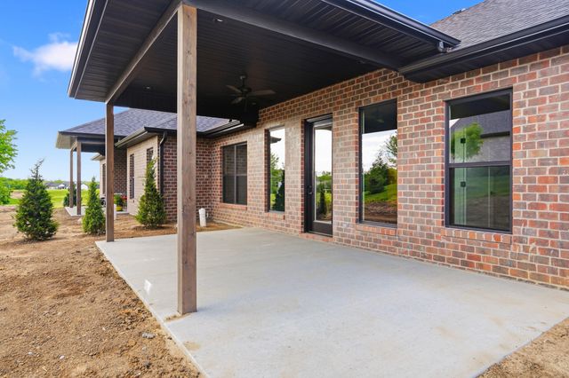 4811 CARLISLE CT, Columbia, MO 65201