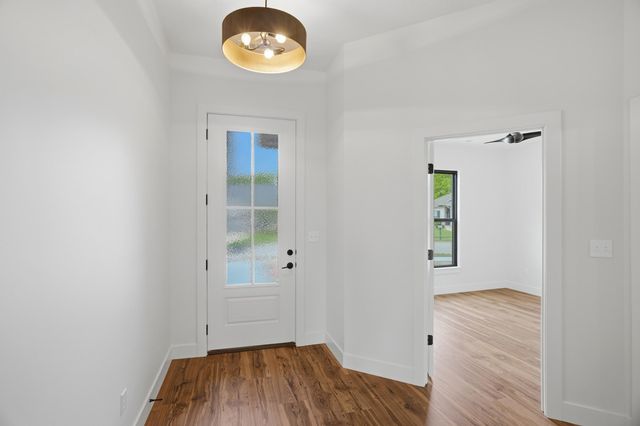 4811 CARLISLE CT, Columbia, MO 65201